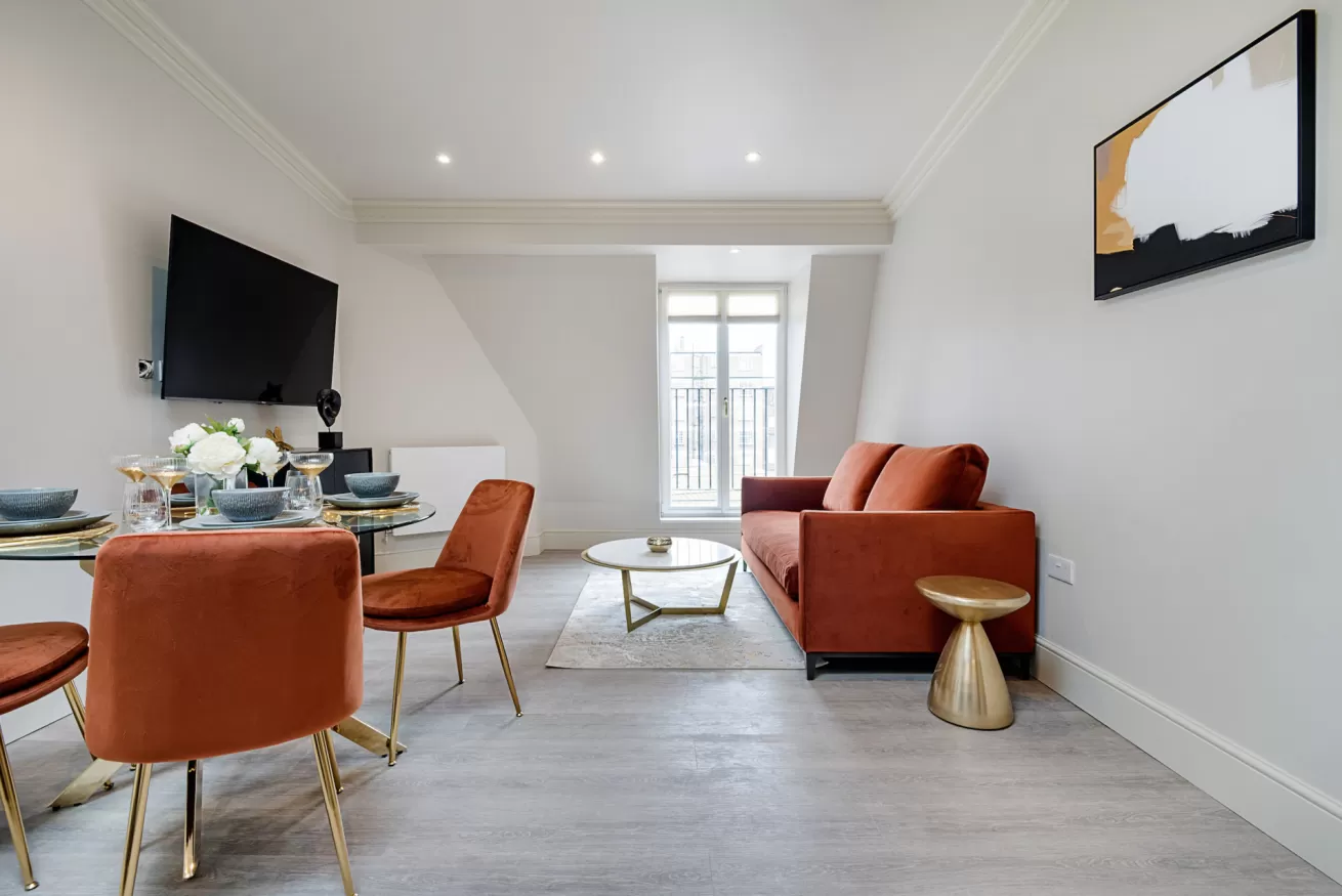 Suite 9: 2 bedroom luxury serviced apartment at 3 Connaught Street, London W2